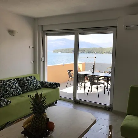Franovic Apartments Tivat Exterior photo