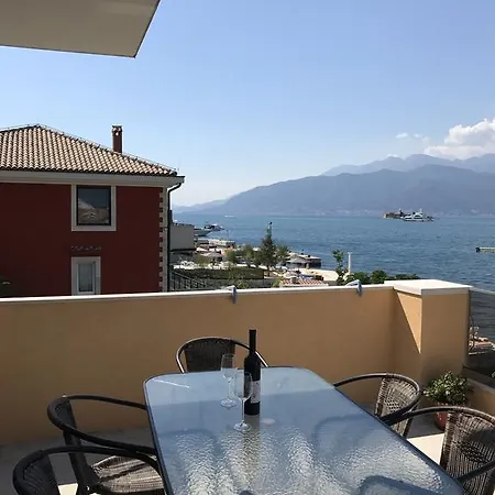 Franovic Apartments Tivat Exterior photo