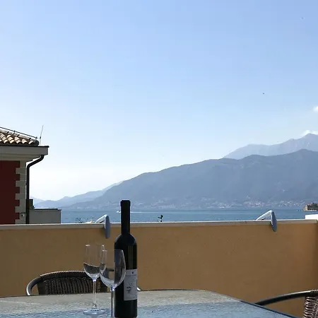 Franovic Apartments Tivat Exterior photo